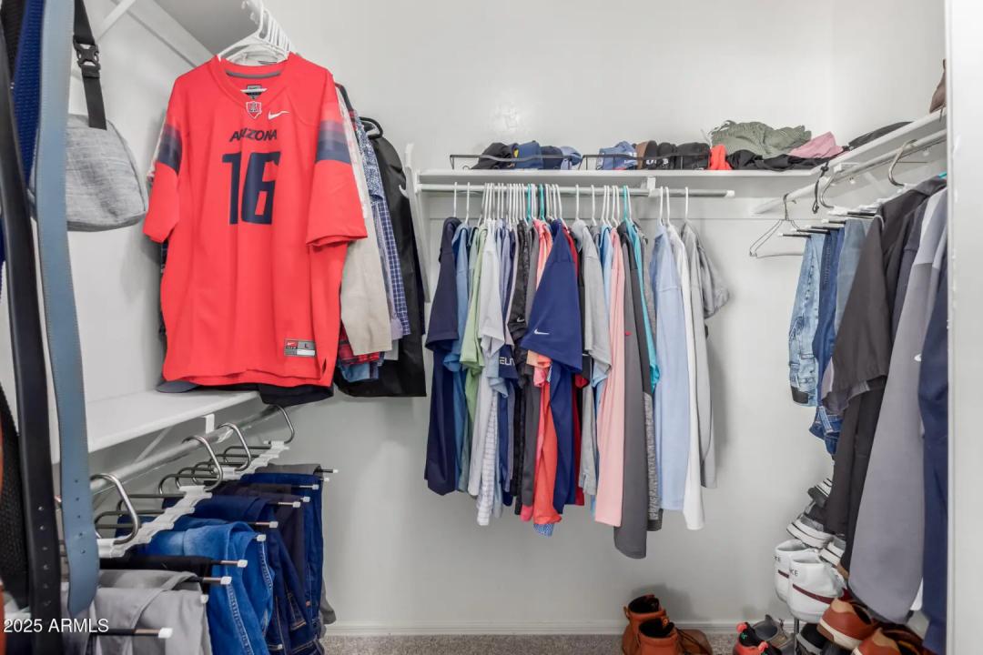 Real Estate Picture 28