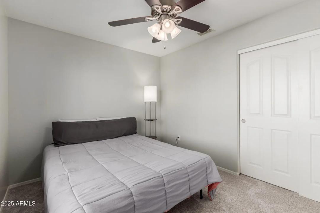 Real Estate Picture 32