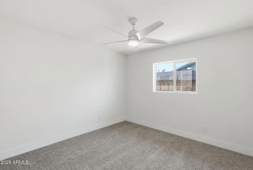 Real Estate Picture 19