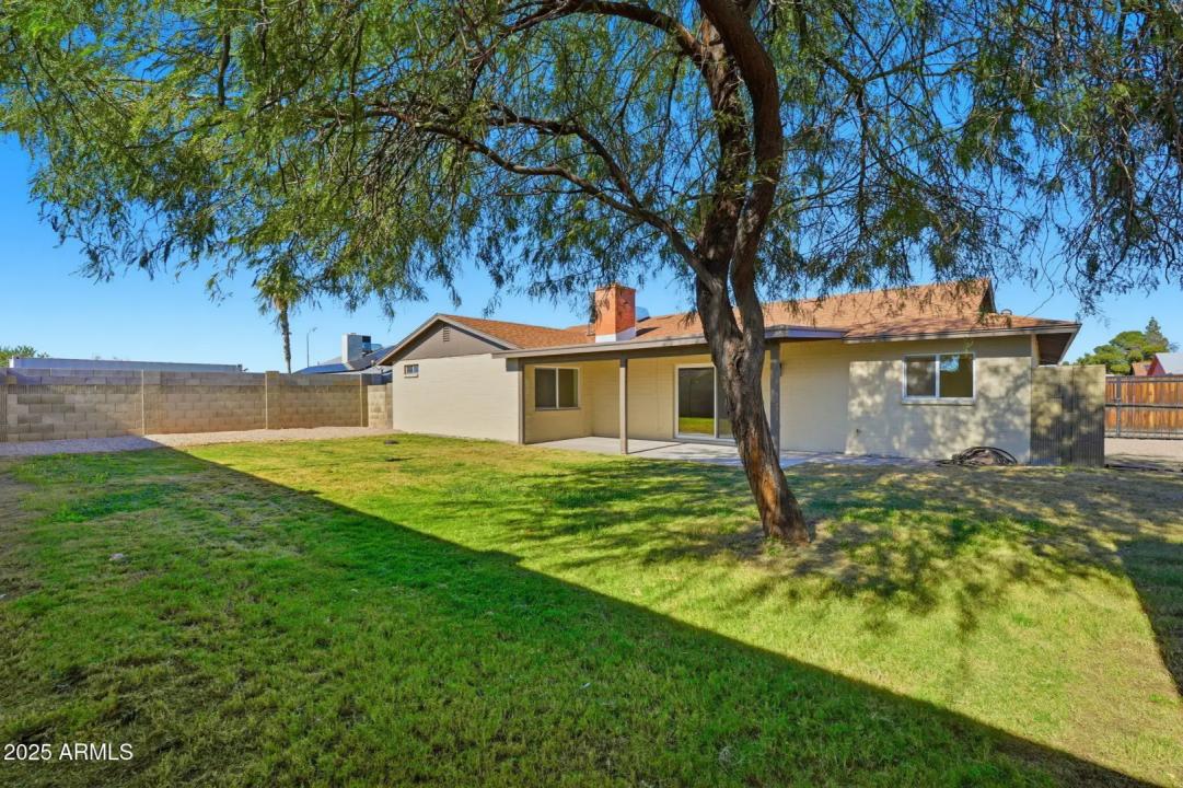 Real Estate Picture 33