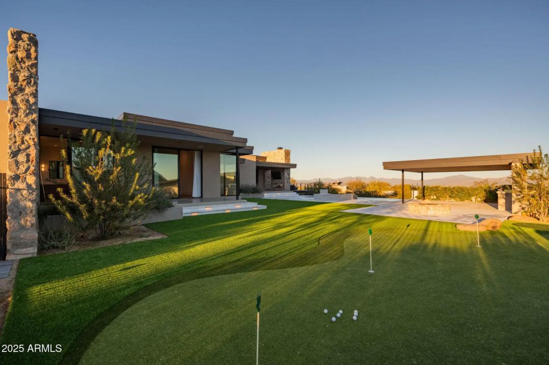 Real Estate Picture 35