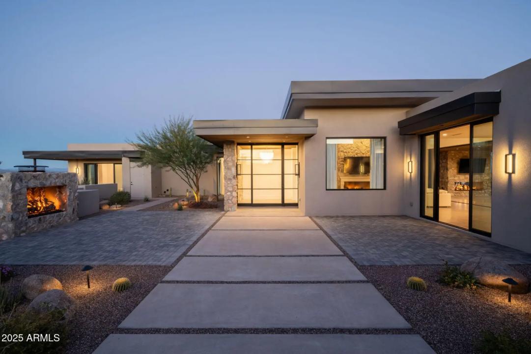 Real Estate Picture 2