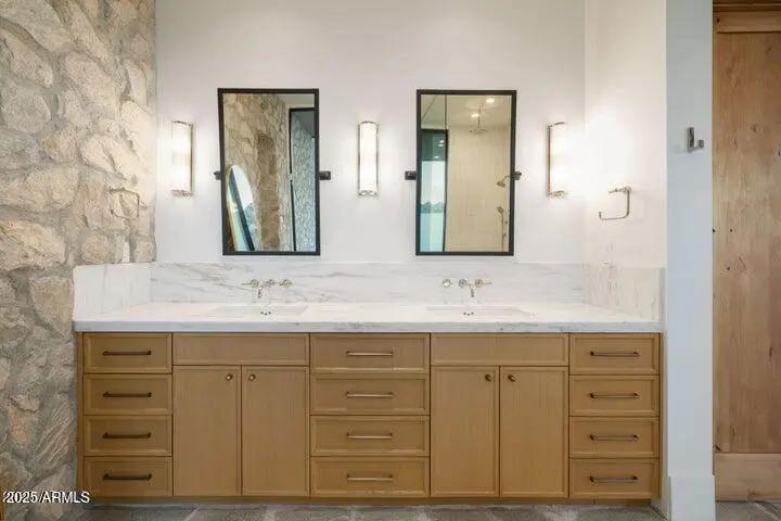 Real Estate Picture 21