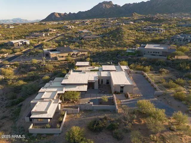 Real Estate Picture 38