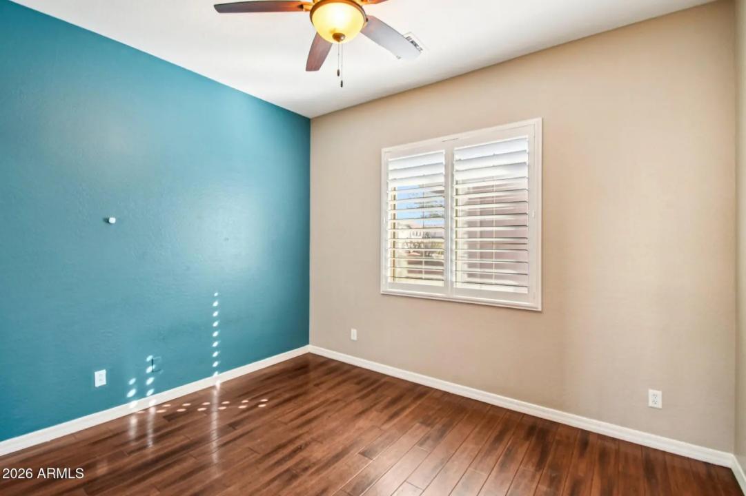 Real Estate Picture 27