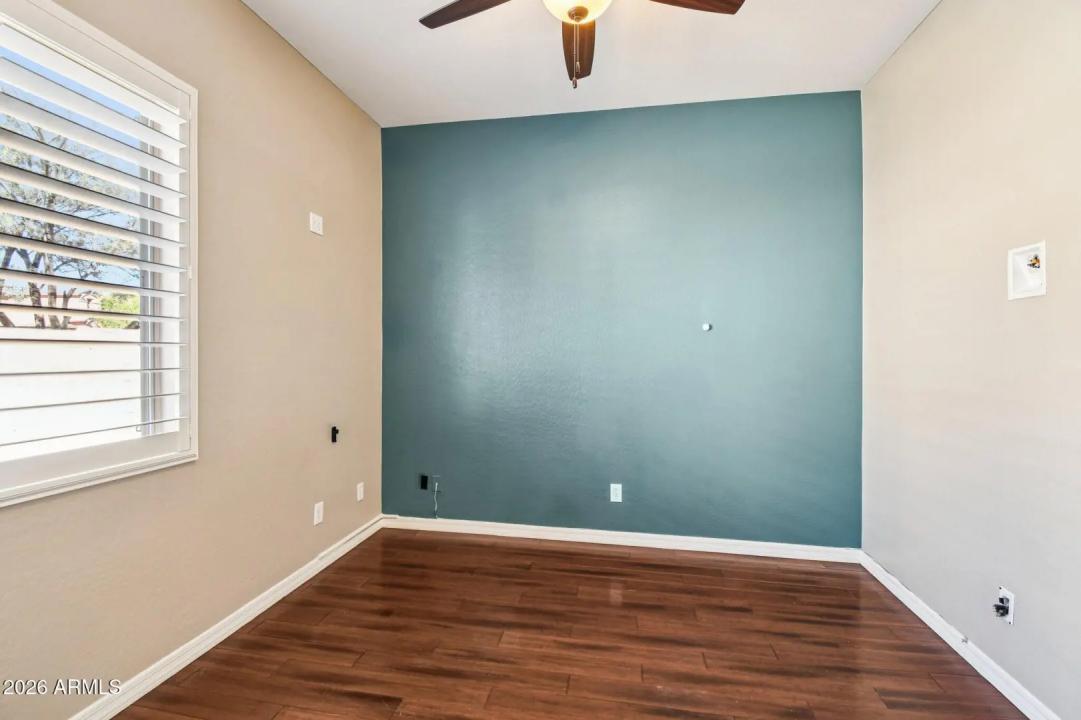 Real Estate Picture 29