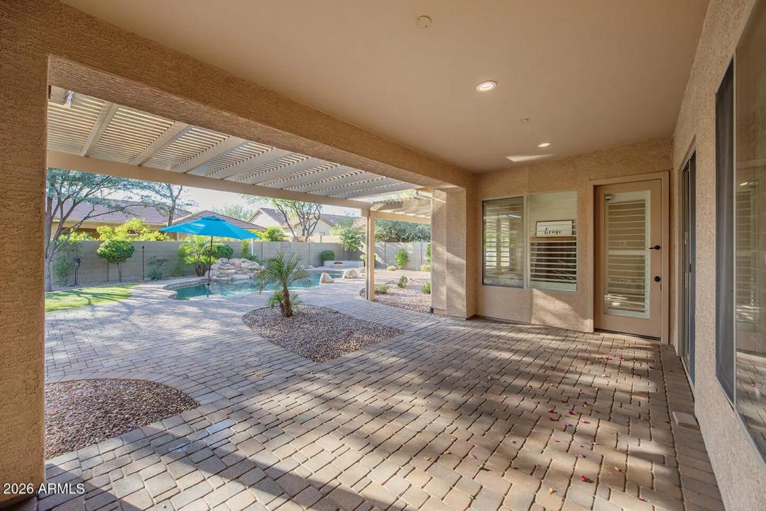 Real Estate Picture 1