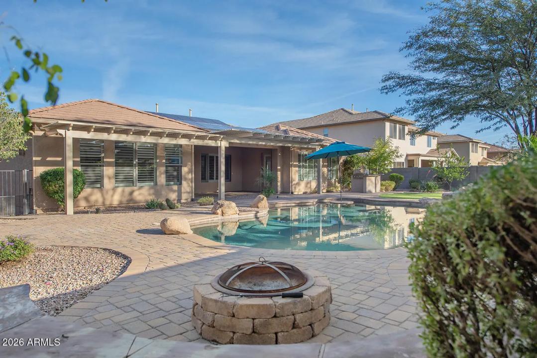 Real Estate Picture 22