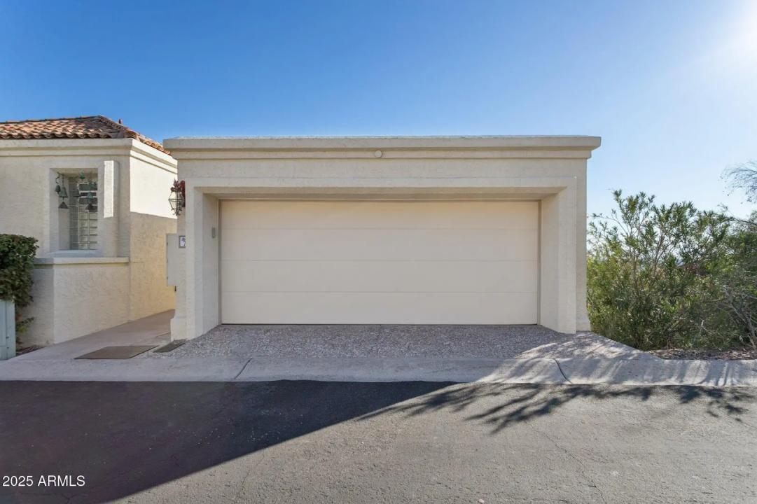 Real Estate Picture 64