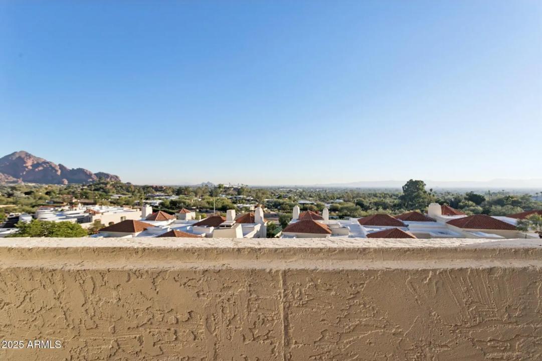 Real Estate Picture 43