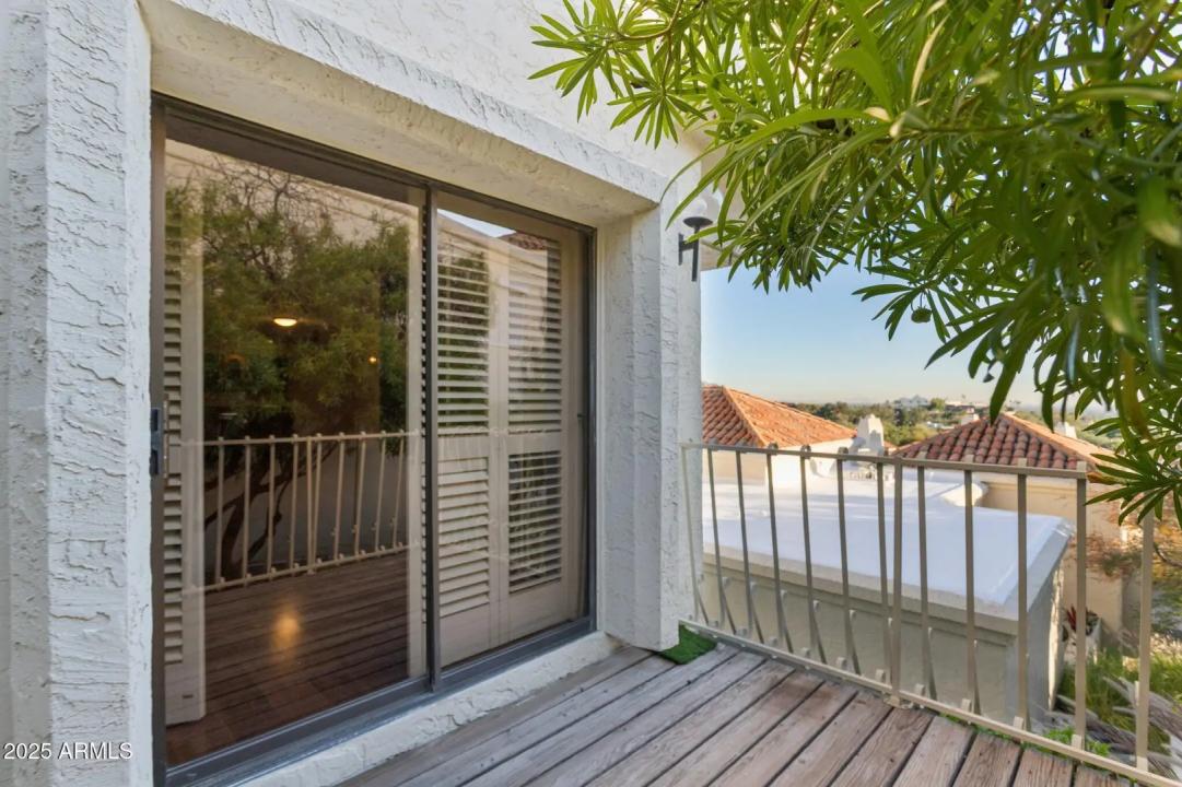 Real Estate Picture 45