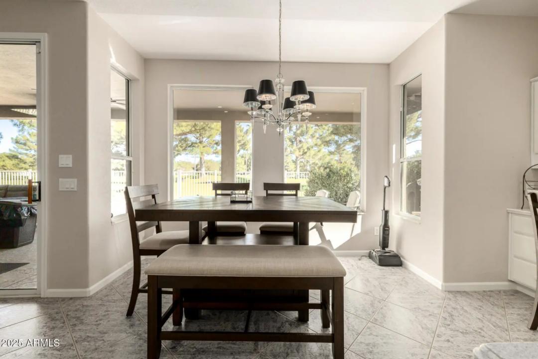 Real Estate Picture 17