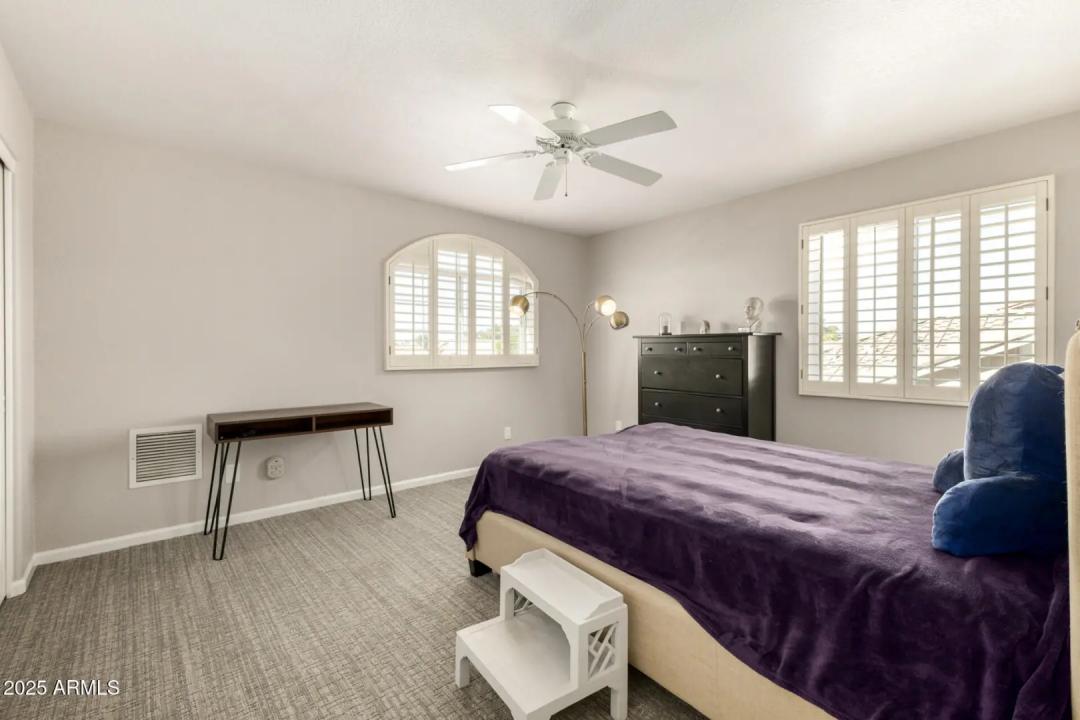 Real Estate Picture 28