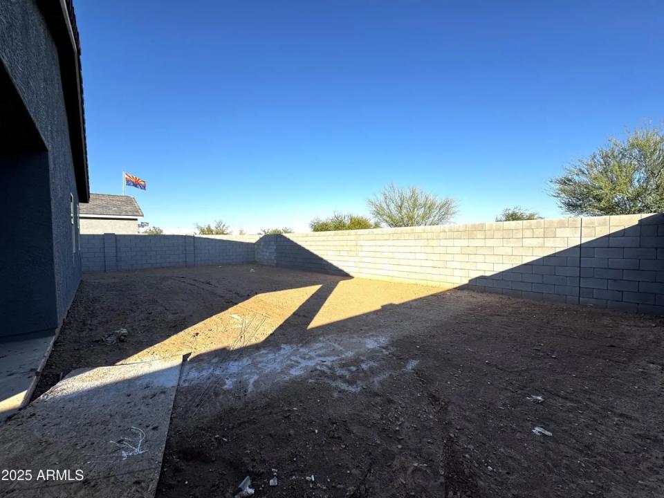 Real Estate Picture 28