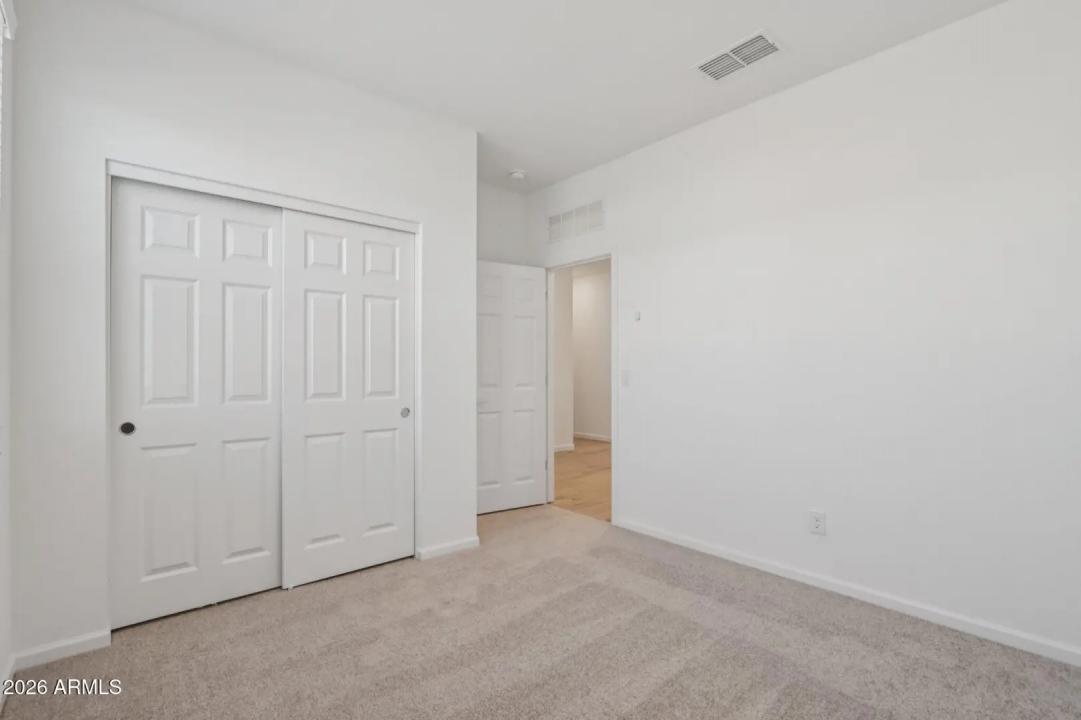 Real Estate Picture 16