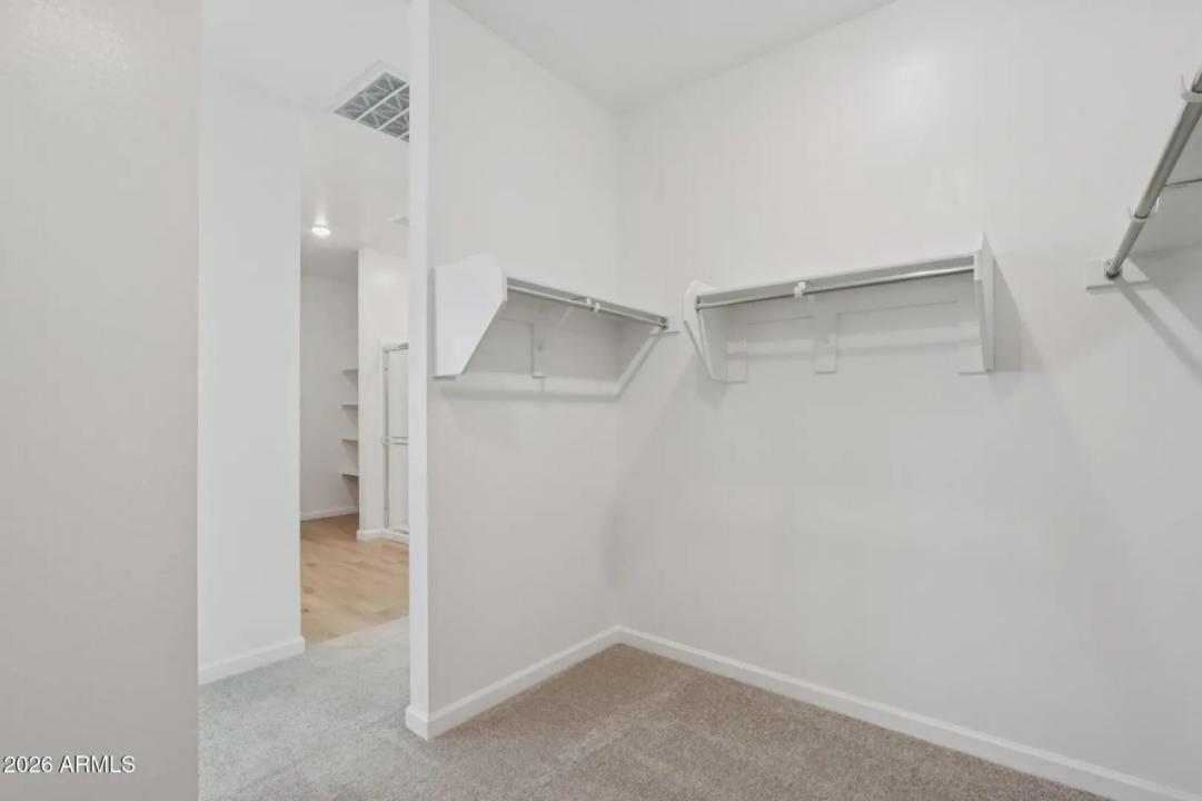 Real Estate Picture 23