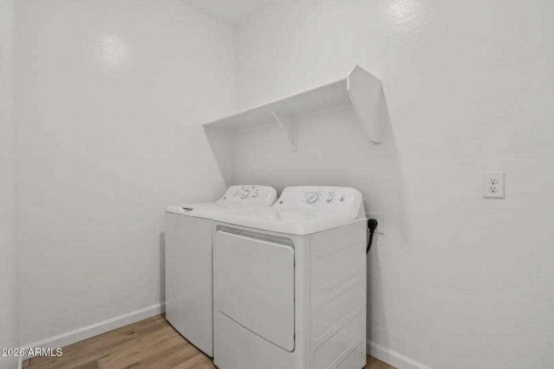 Real Estate Picture 26