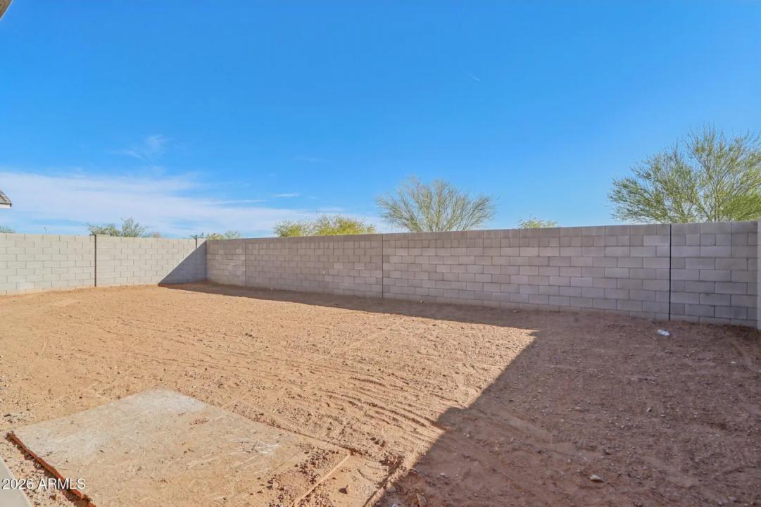 Real Estate Picture 35