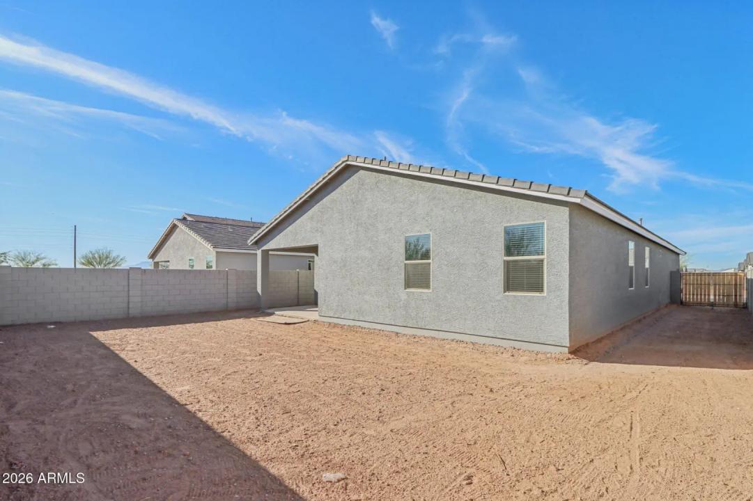 Real Estate Picture 37