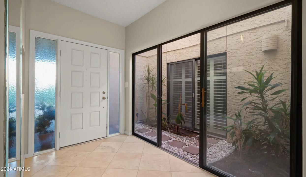 Real Estate Picture 5