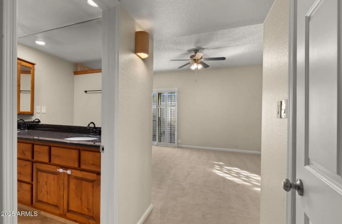 Real Estate Picture 20