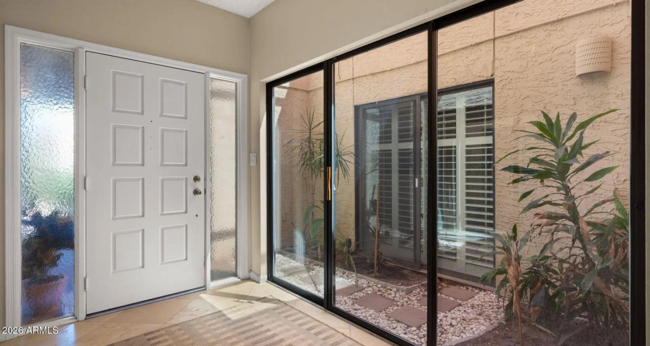 Real Estate Picture 5