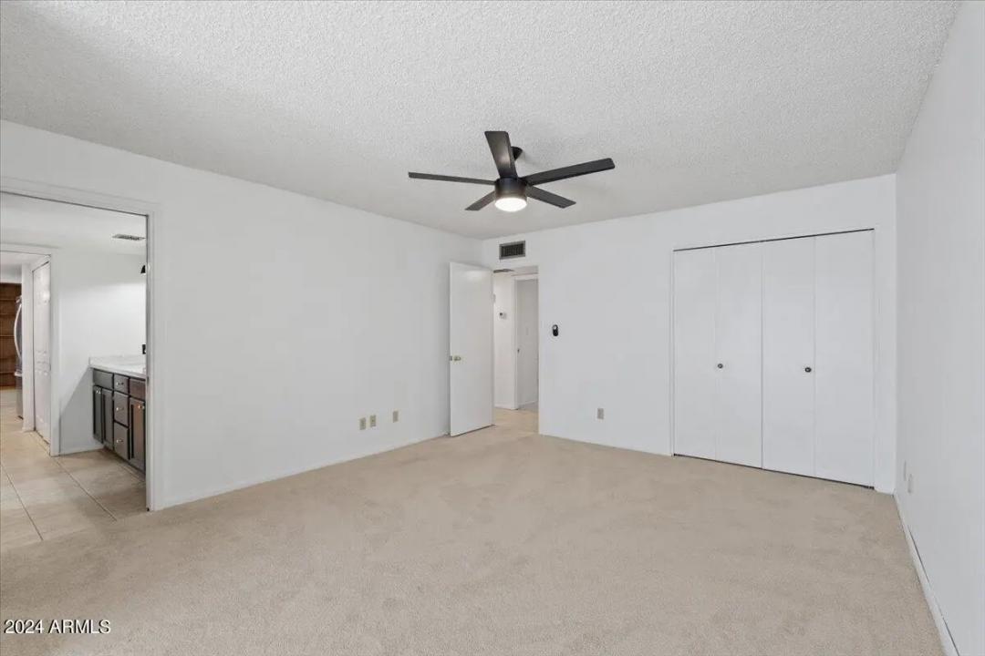 Real Estate Picture 20