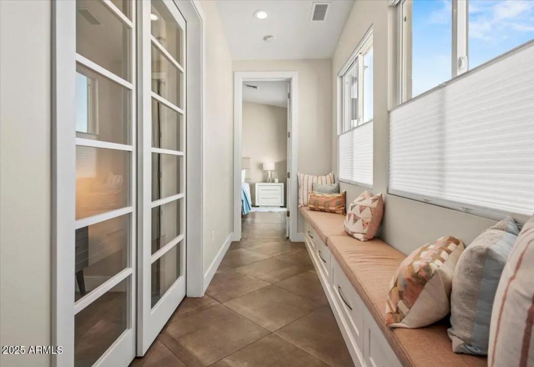 Real Estate Picture 21