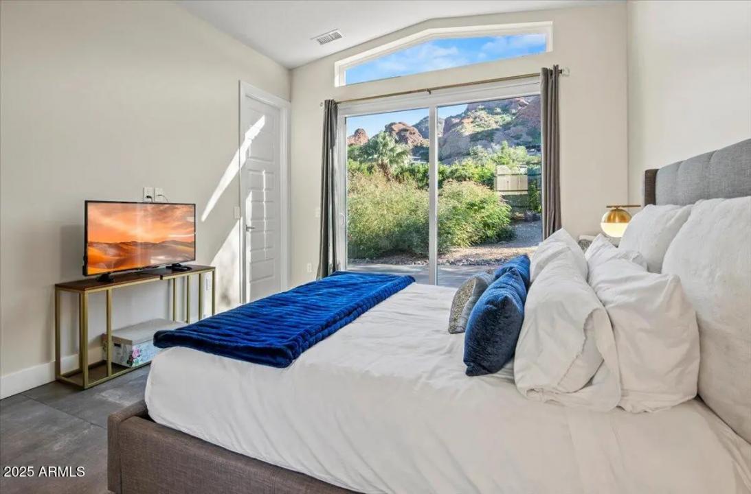 Real Estate Picture 27