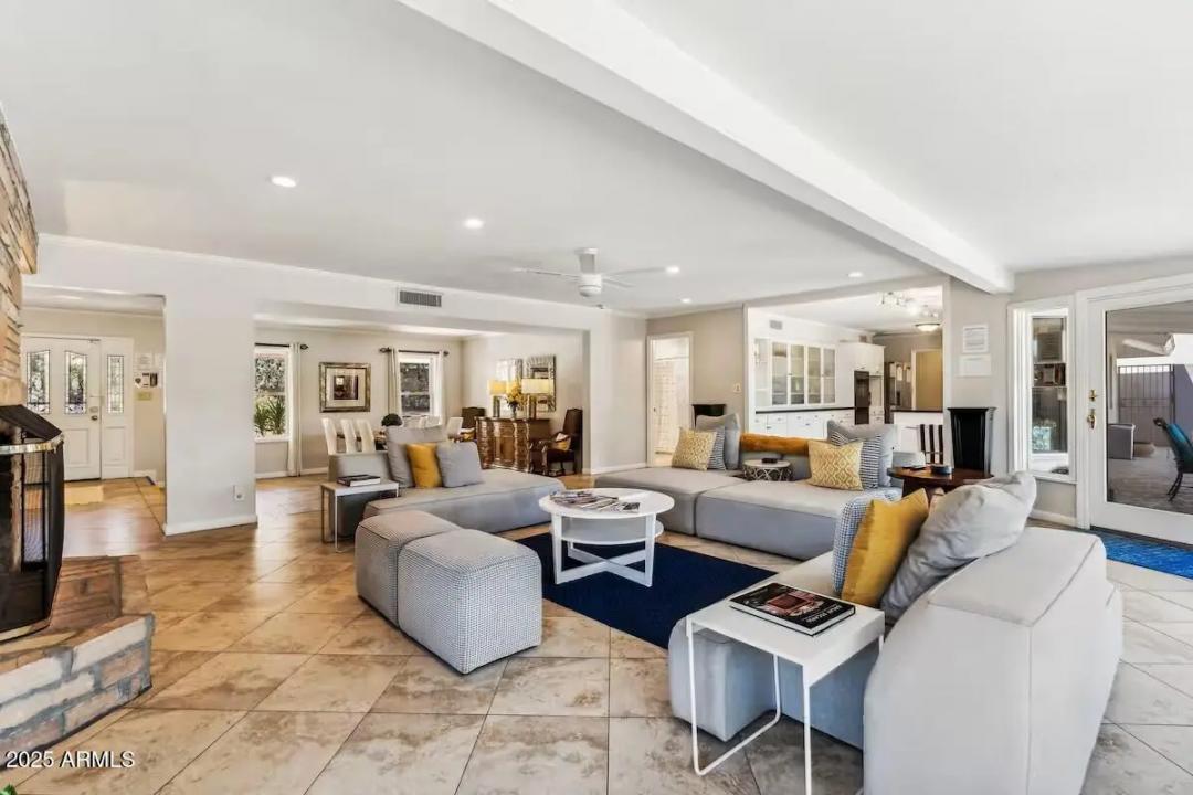 Real Estate Picture 44