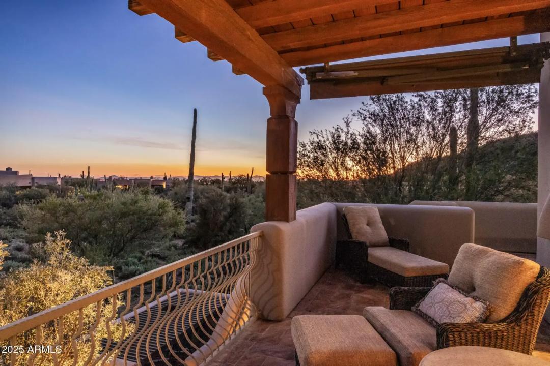 Real Estate Picture 23