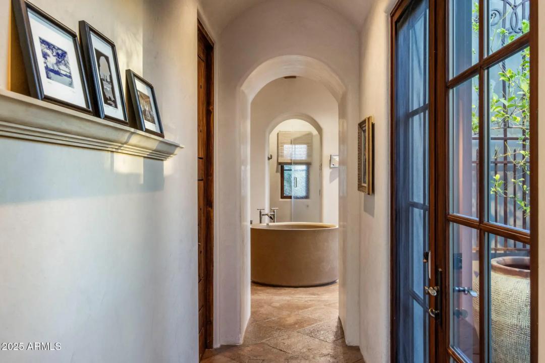 Real Estate Picture 28