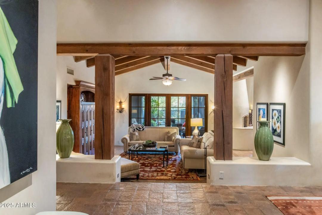 Real Estate Picture 32