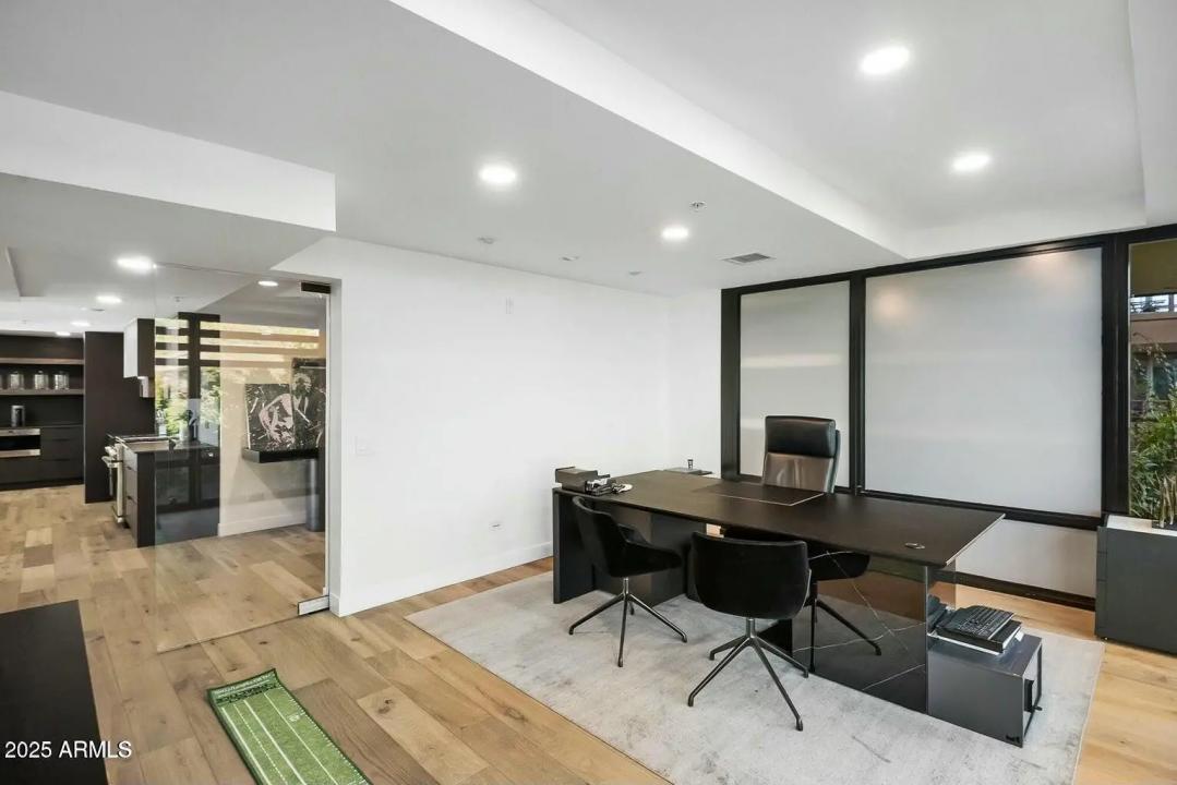 Real Estate Picture 34