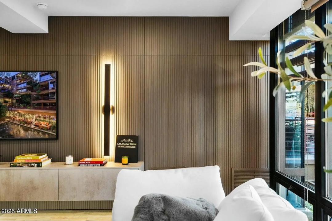 Real Estate Picture 35