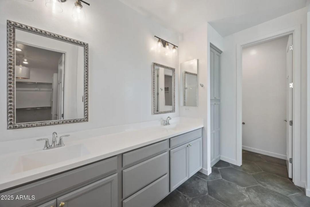 Real Estate Picture 36