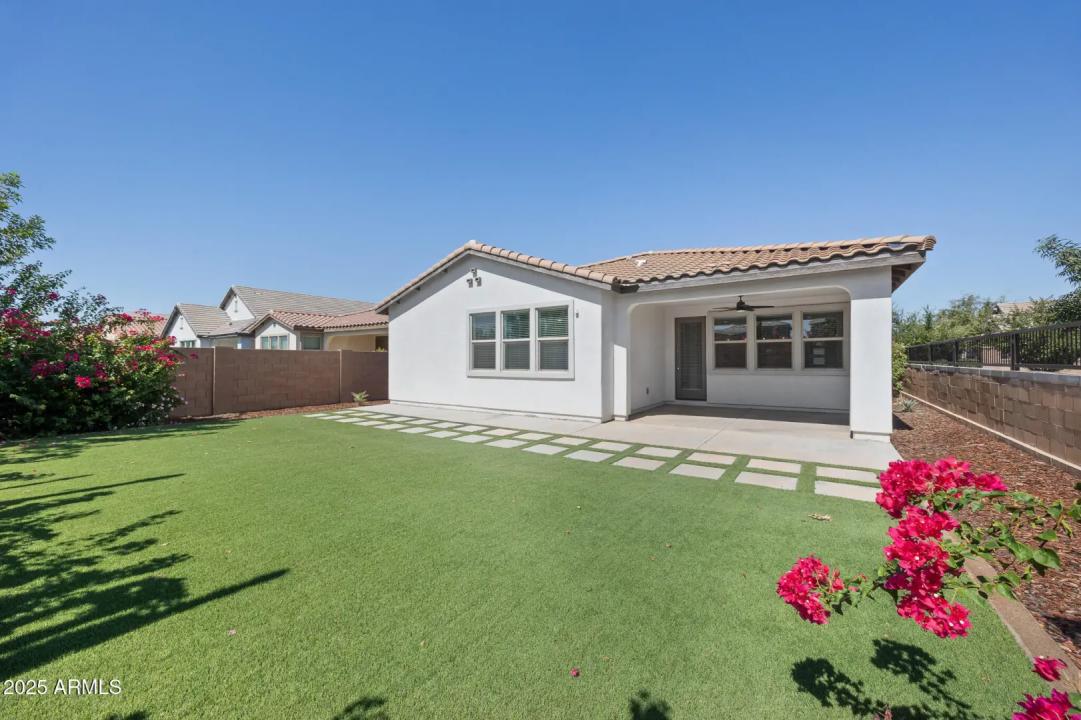 Real Estate Picture 38