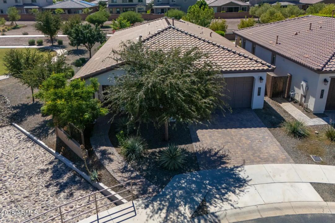 Real Estate Picture 49