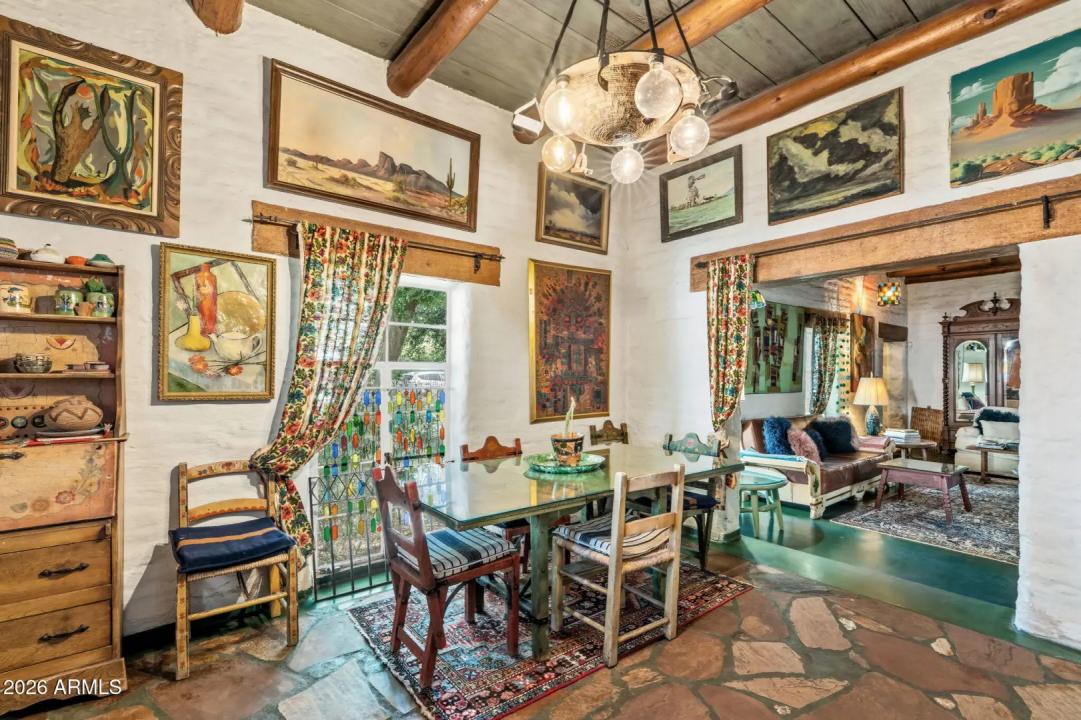 Real Estate Picture 10