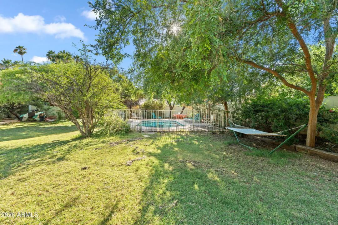 Real Estate Picture 19