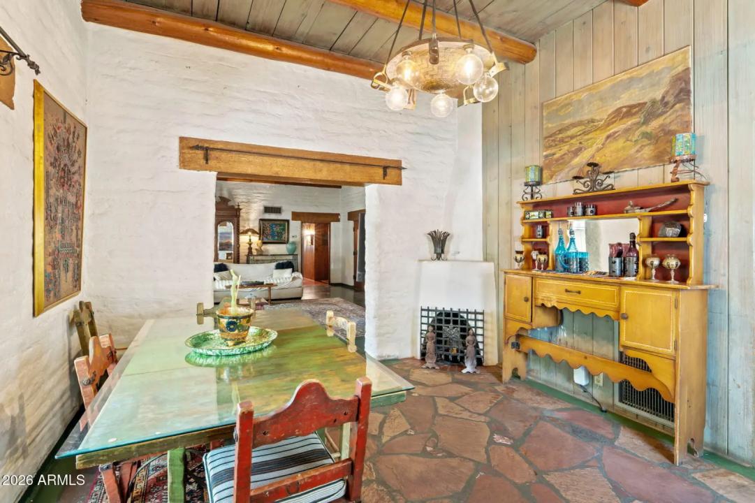 Real Estate Picture 35