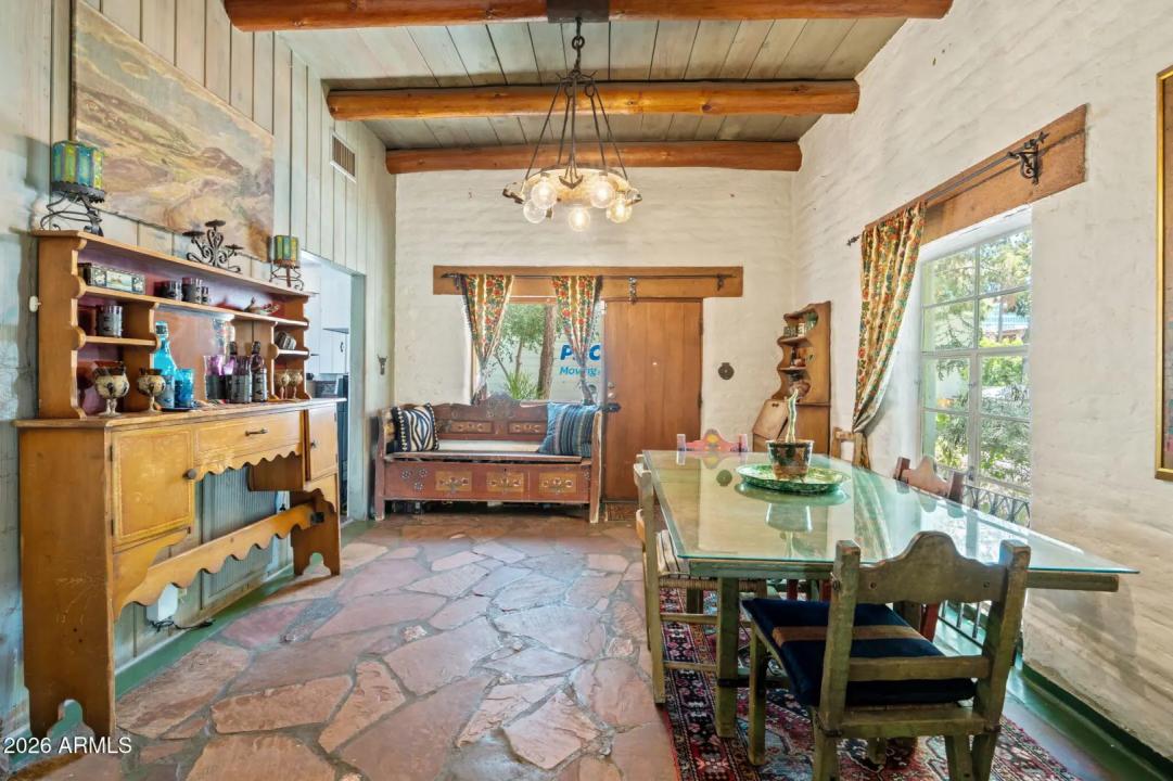 Real Estate Picture 36