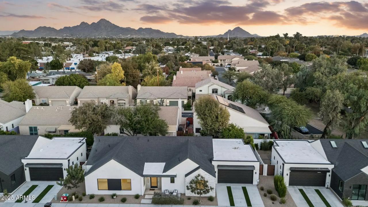 Real Estate Picture 40