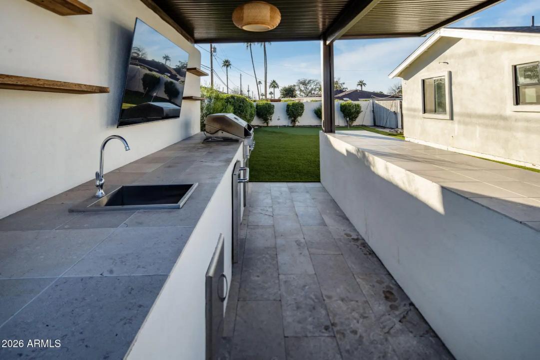 Real Estate Picture 38