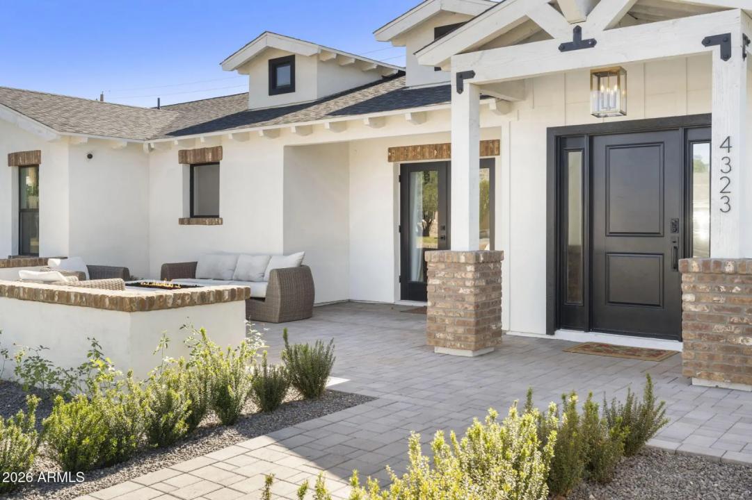 Real Estate Picture 2