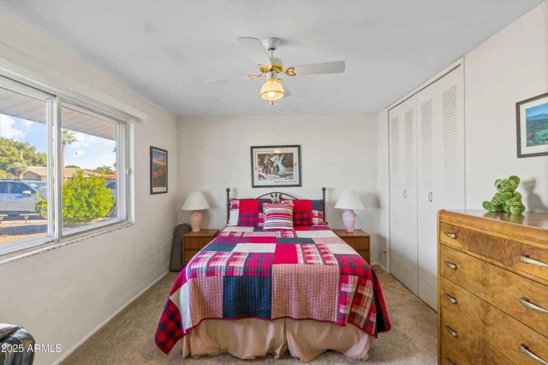 Real Estate Picture 11