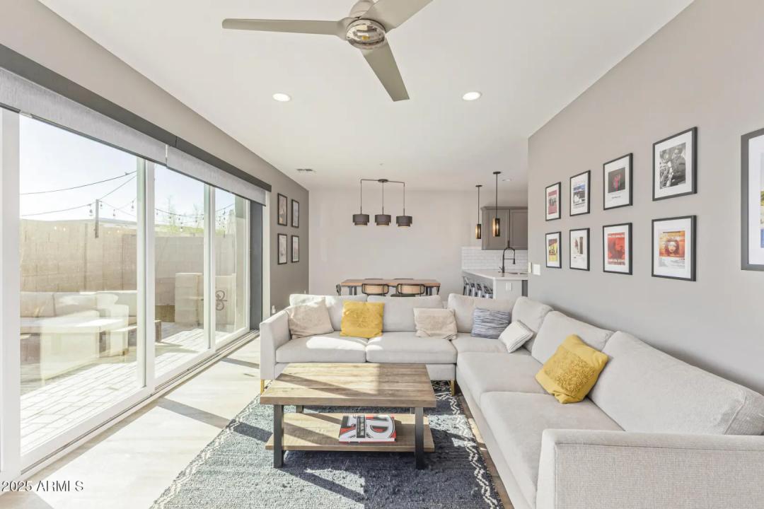 Real Estate Picture 15