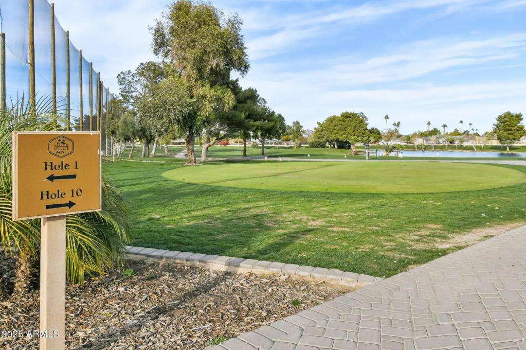 Real Estate Picture 16