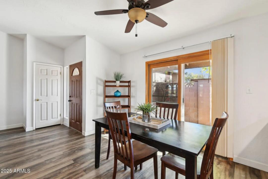 Real Estate Picture 22