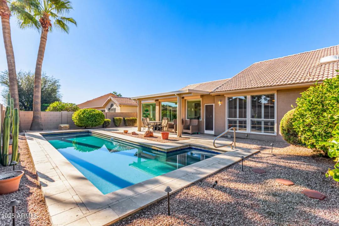 Real Estate Picture 16